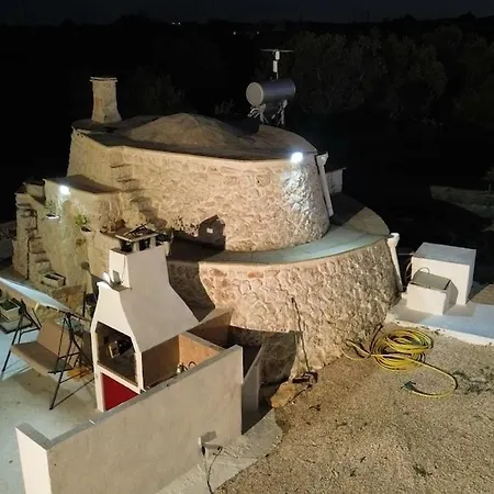 Con Trullo Santo Scalone