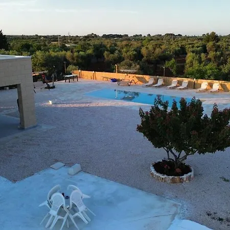 Con Trullo Santo Scalone * Carovigno