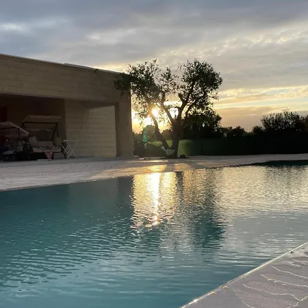 Villa Con Trullo Santo Scalone Carovigno