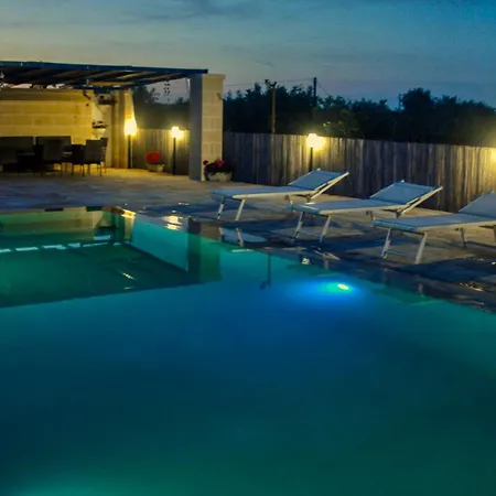 Villa Con Trullo Santo Scalone *
